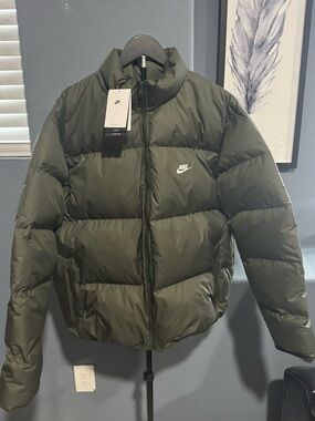 Nike Men's Club Puffer Jacket in Olive Green - Grey Duck Down Fill
